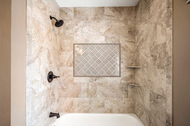 807 Noble Springs Road, Houston, TX 77062