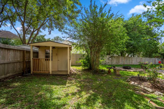 807 Noble Springs Road, Houston, TX 77062