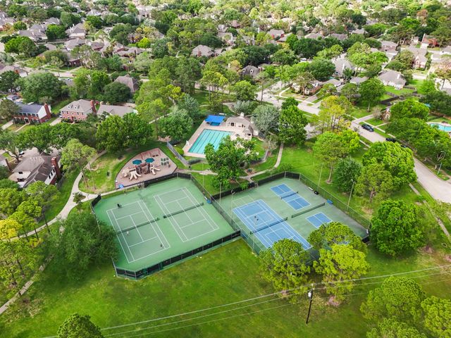 807 Noble Springs Road, Houston, TX 77062