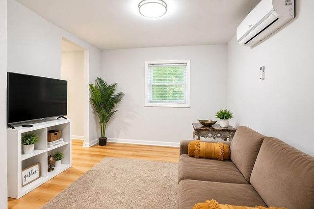 4357 Denise Drive, Decatur, GA 30035