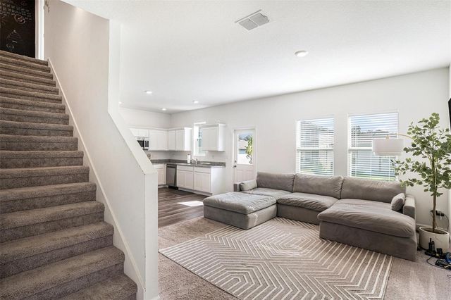 11618 KAYLEIGH COURT, Dade City, FL 33525