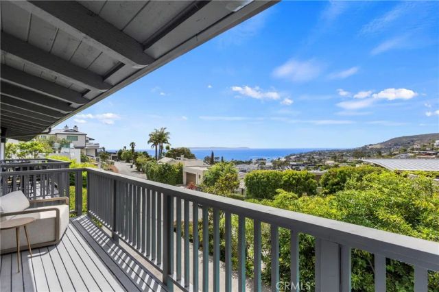 620 Temple Hills Dr, Laguna Beach, CA 92651