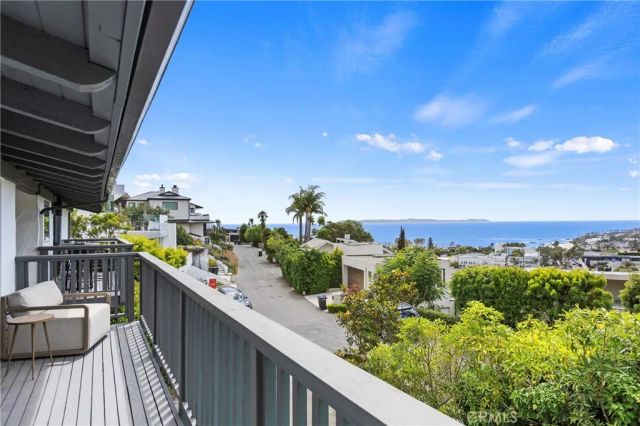 620 Temple Hills Dr, Laguna Beach, CA 92651