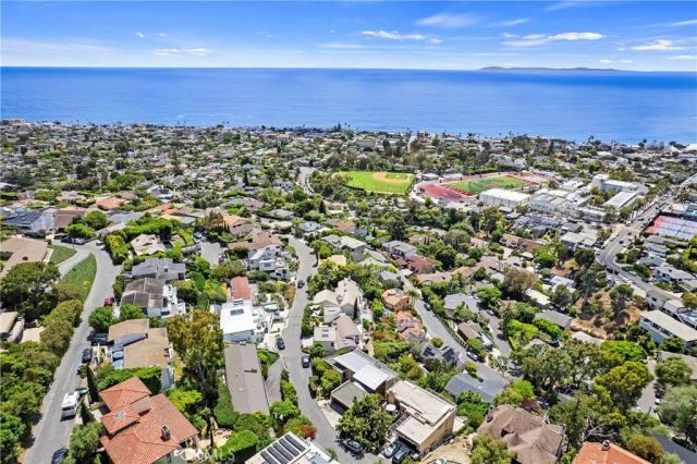 620 Temple Hills Dr, Laguna Beach, CA 92651