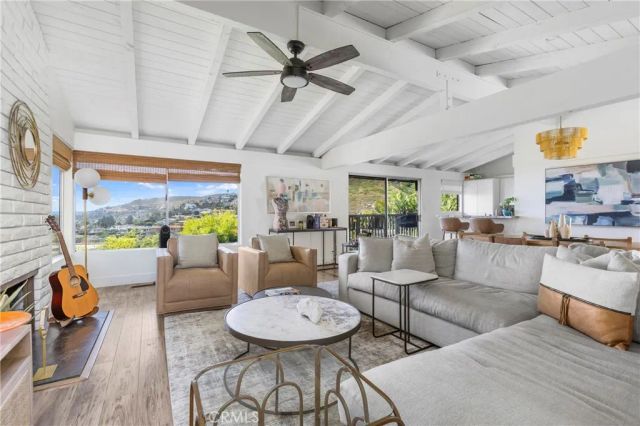 620 Temple Hills Dr, Laguna Beach, CA 92651