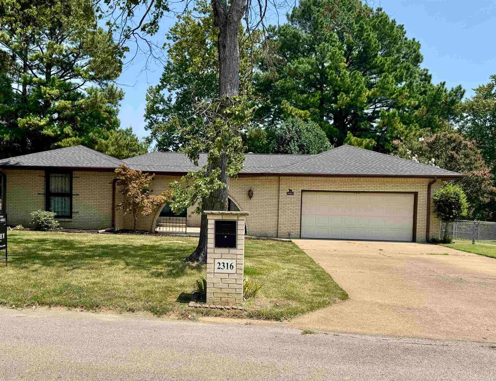 2316 Indian Trail Street, Jonesboro, AR 72401