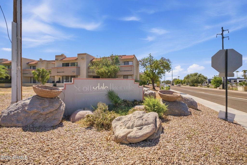 835 N GRANITE REEF Road 28, Scottsdale, AZ 85257 — photo 3