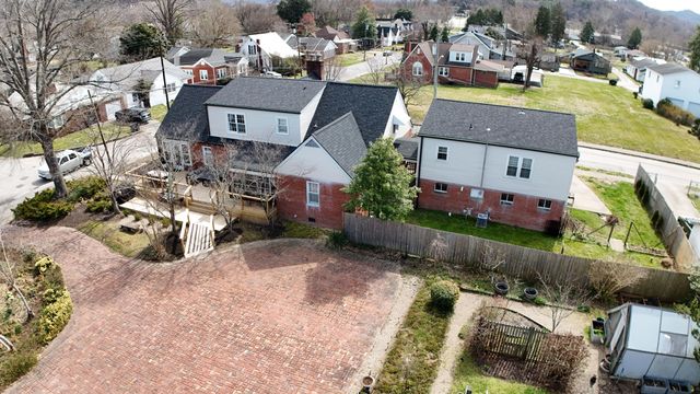 202 Black Street, Barbourville, KY 40906