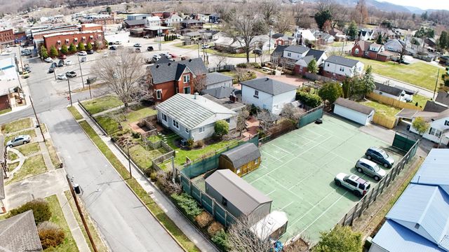 202 Black Street, Barbourville, KY 40906