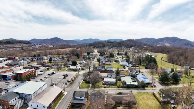 202 Black Street, Barbourville, KY 40906