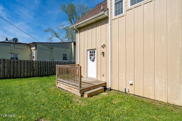 250 North Shady Street, Mountain City, TN 37683