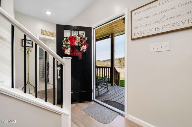 250 North Shady Street, Mountain City, TN 37683
