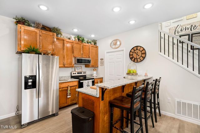 250 North Shady Street, Mountain City, TN 37683