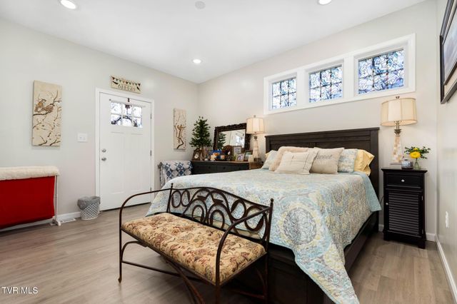 250 North Shady Street, Mountain City, TN 37683