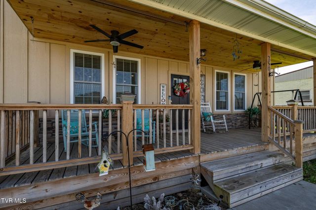 250 North Shady Street, Mountain City, TN 37683