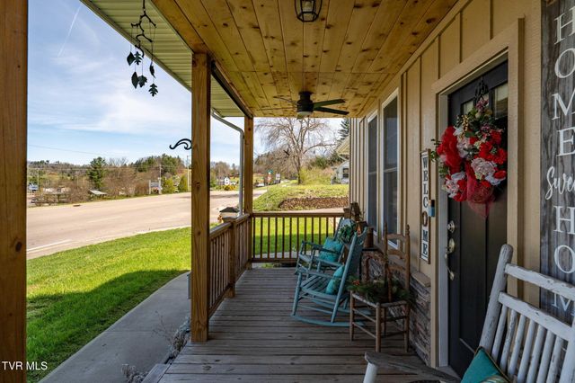 250 North Shady Street, Mountain City, TN 37683