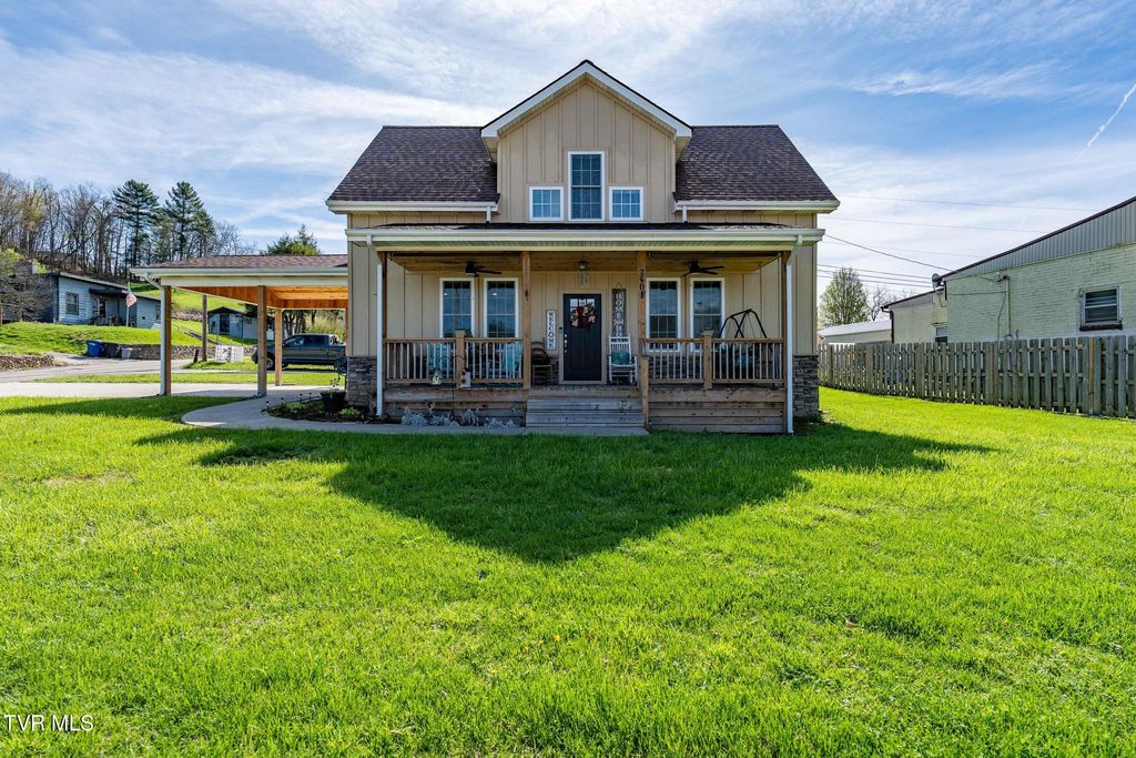 250 North Shady Street, Mountain City, TN 37683