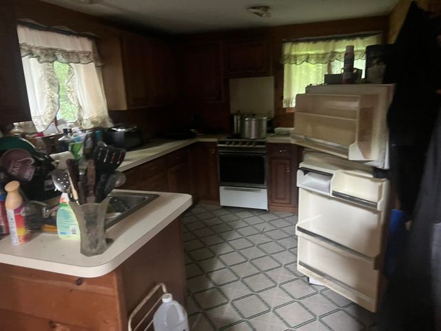 207 Sycamore Road, Woodford, VT 05201