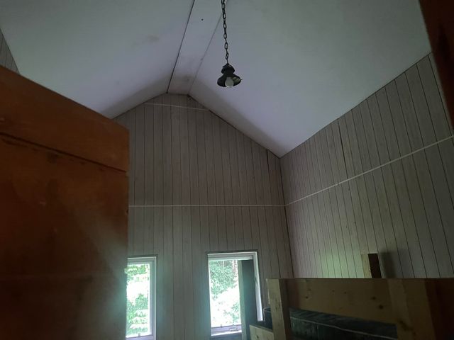 207 Sycamore Road, Woodford, VT 05201