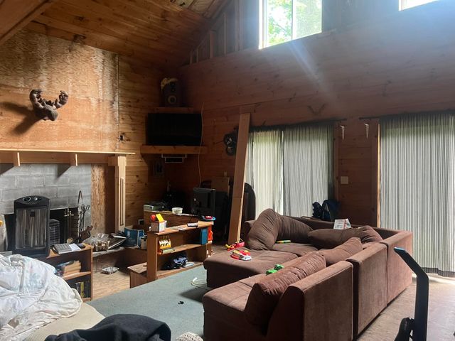 207 Sycamore Road, Woodford, VT 05201