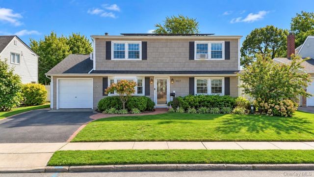 4027 Jean Avenue, Bethpage, NY 11714