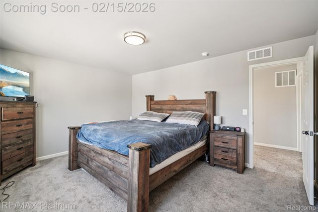 2840 Sycamore River Drive, Handy Township, MI 48836