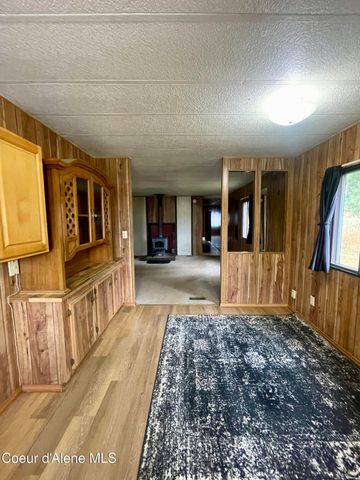 56 Midnight Dr, St. Maries, ID 83861