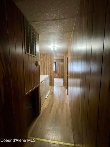 56 Midnight Dr, St. Maries, ID 83861