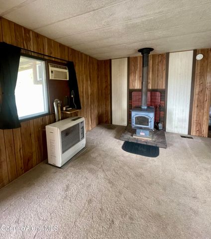 56 Midnight Dr, St. Maries, ID 83861