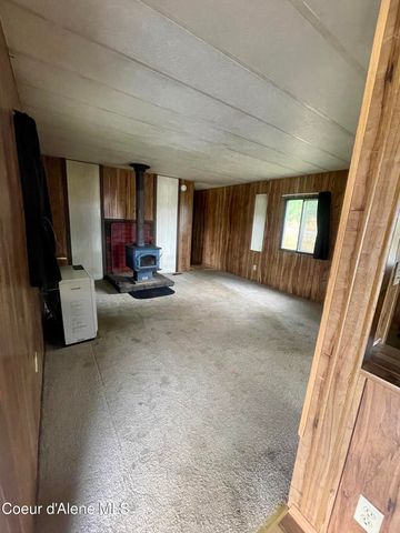 56 Midnight Dr, St. Maries, ID 83861