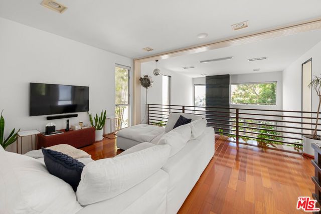 417 Venice Way, Venice (los Angeles), CA 90291