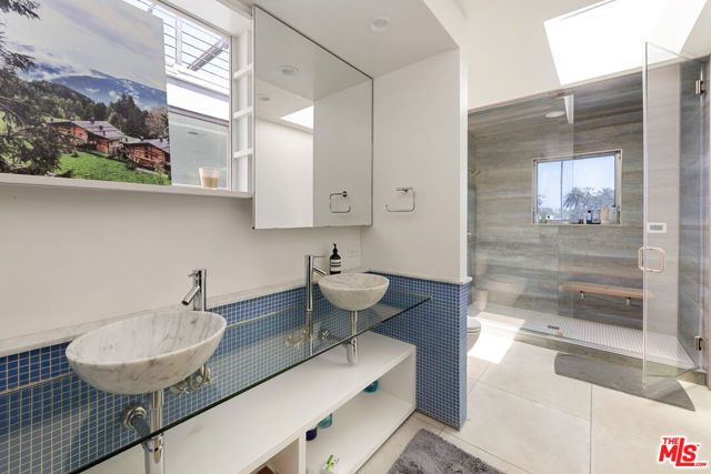 417 Venice Way, Venice (los Angeles), CA 90291