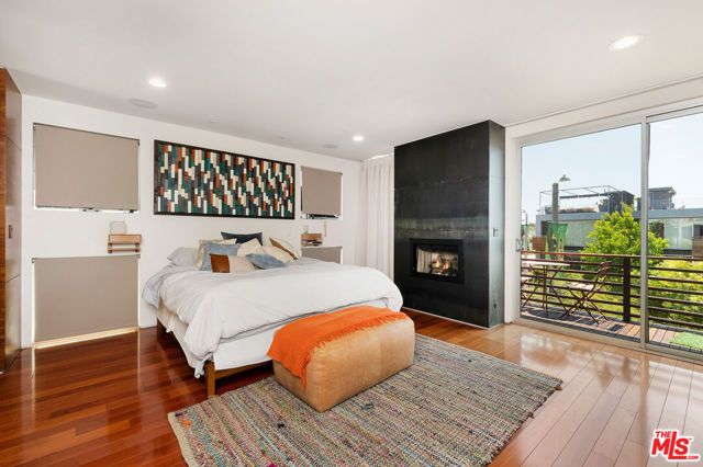 417 Venice Way, Venice (los Angeles), CA 90291