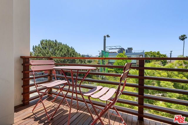 417 Venice Way, Venice (los Angeles), CA 90291