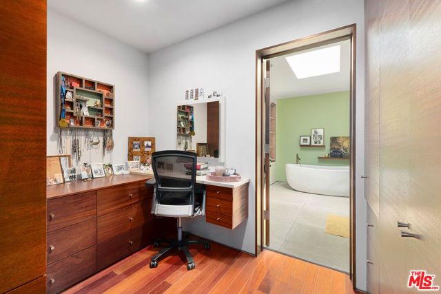 417 Venice Way, Venice (los Angeles), CA 90291