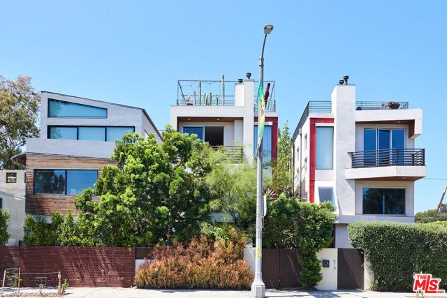 417 Venice Way, Venice (los Angeles), CA 90291