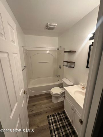 4039 Hill Avenue, Toledo, OH 43607