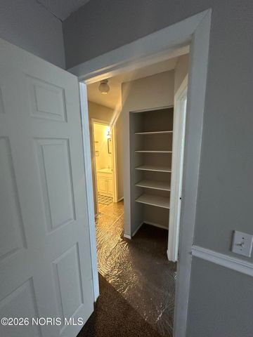 4039 Hill Avenue, Toledo, OH 43607