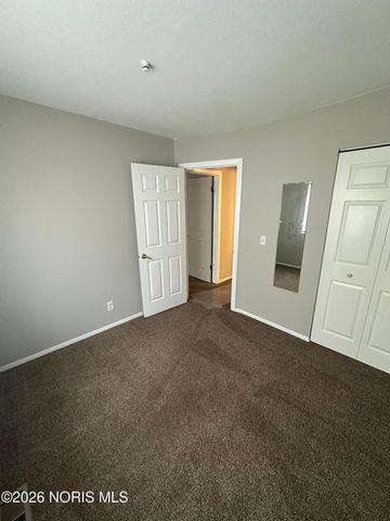 4039 Hill Avenue, Toledo, OH 43607