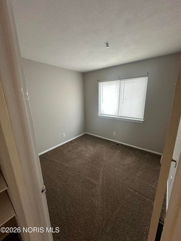 4039 Hill Avenue, Toledo, OH 43607