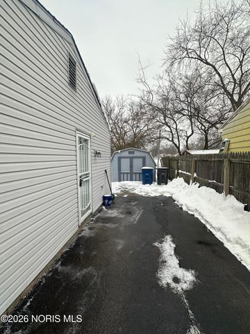 4039 Hill Avenue, Toledo, OH 43607