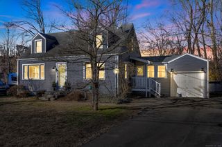 21 Katherine Street, North Branford, CT 06471