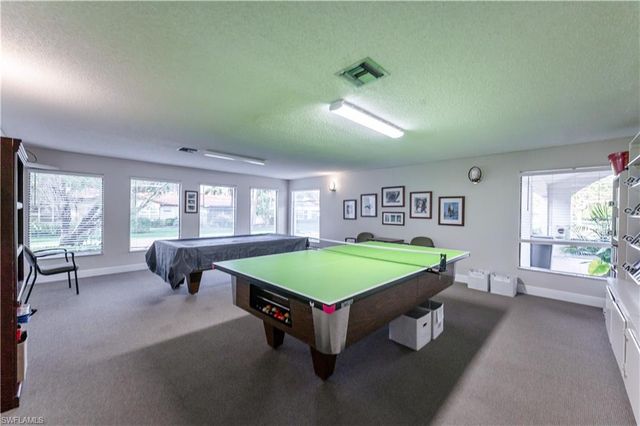 1083 Forest Lakes DR 209, Naples, FL 34105