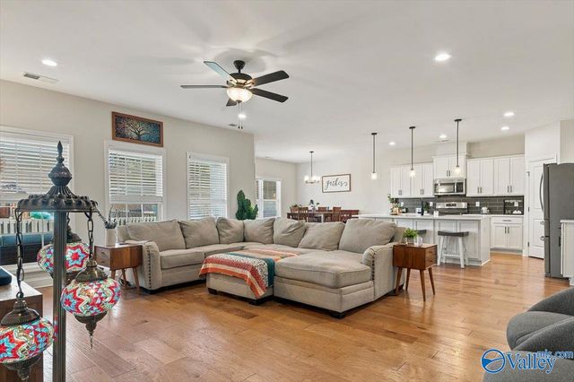 109 Nellies Way, Meridianville, AL 35759