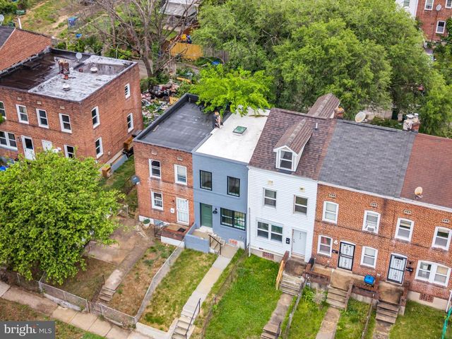 2731 ROUND RD, Baltimore, MD 21225
