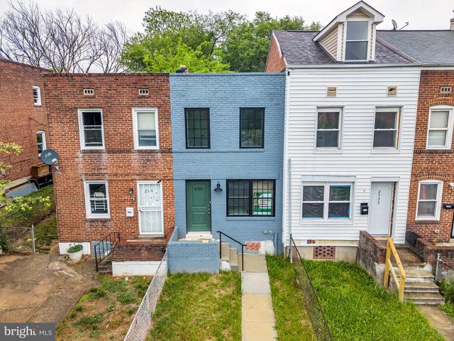 2731 ROUND RD, Baltimore, MD 21225