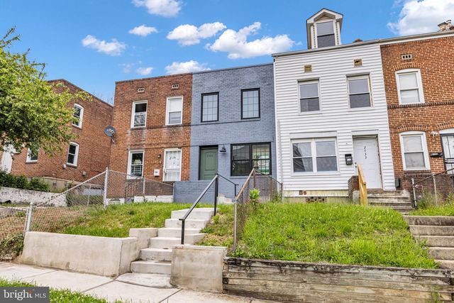 2731 ROUND RD, Baltimore, MD 21225