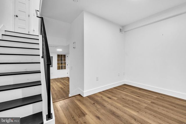 2731 ROUND RD, Baltimore, MD 21225