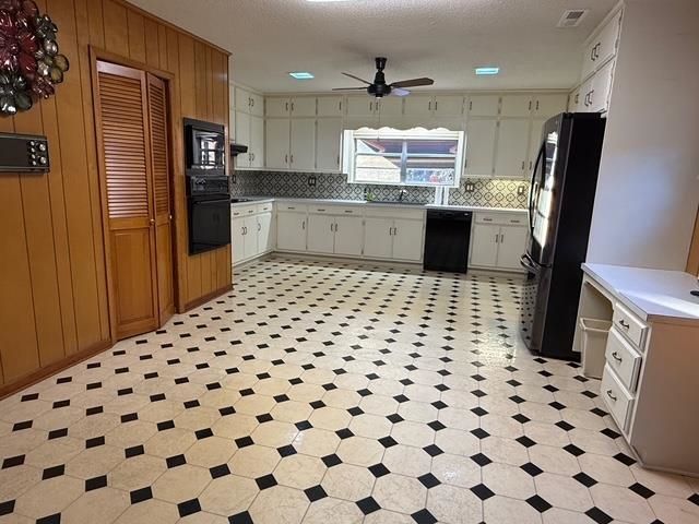 277 SE WOODLAWN Street, Madison, FL 32340