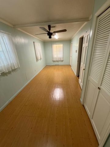 277 SE WOODLAWN Street, Madison, FL 32340